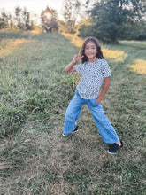 Load image into Gallery viewer, Heather Grey & Black Dot Fall Tee