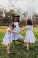 Load image into Gallery viewer, Daisy Spring Twirl
