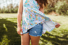 Load image into Gallery viewer, Spring Blooms High Low