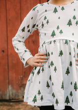Load image into Gallery viewer, Christmas Tree High Low