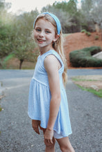 Load image into Gallery viewer, Spring Baby Blue Dot High Low
