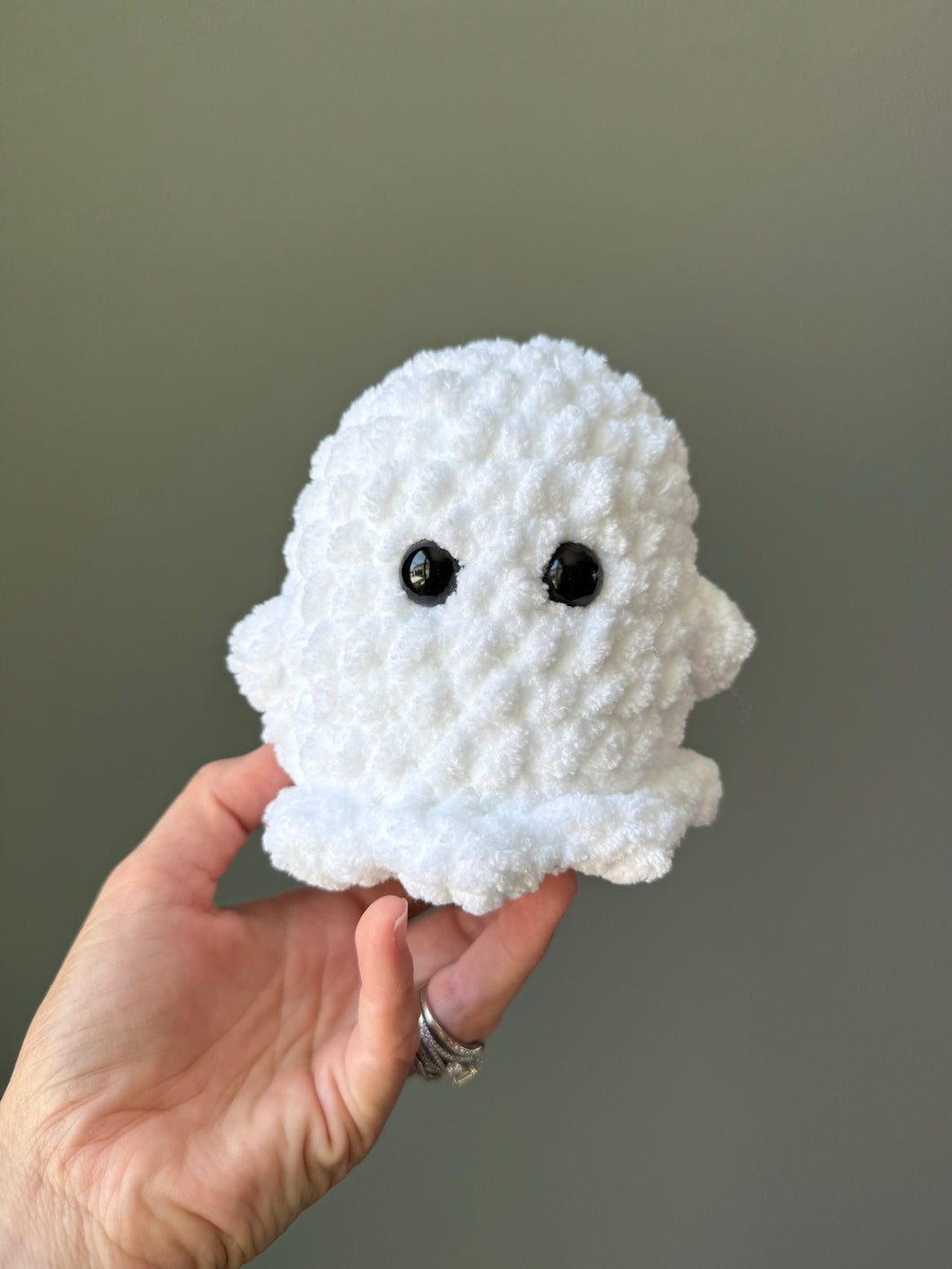 Mila’s Crochet Creations— Mini Ghost