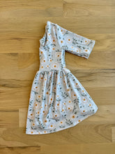 Load image into Gallery viewer, Sage Floral Fall High Low
