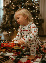 Load image into Gallery viewer, Christmas Trains Leggings