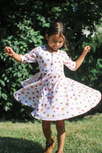 Load image into Gallery viewer, Pretty Floral Fall Twirl