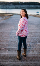 Load image into Gallery viewer, Spring Bows Tee