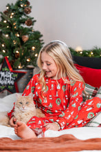 Load image into Gallery viewer, Christmas Kitty Cat Cozy Top