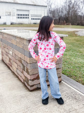 Load image into Gallery viewer, Spring Bows Tee