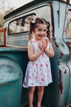 Load image into Gallery viewer, Spring Strawberry High Low
