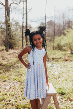 Load image into Gallery viewer, Daisy Spring Twirl