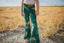 Load image into Gallery viewer, Green Fall Velvet Bells or Leggings